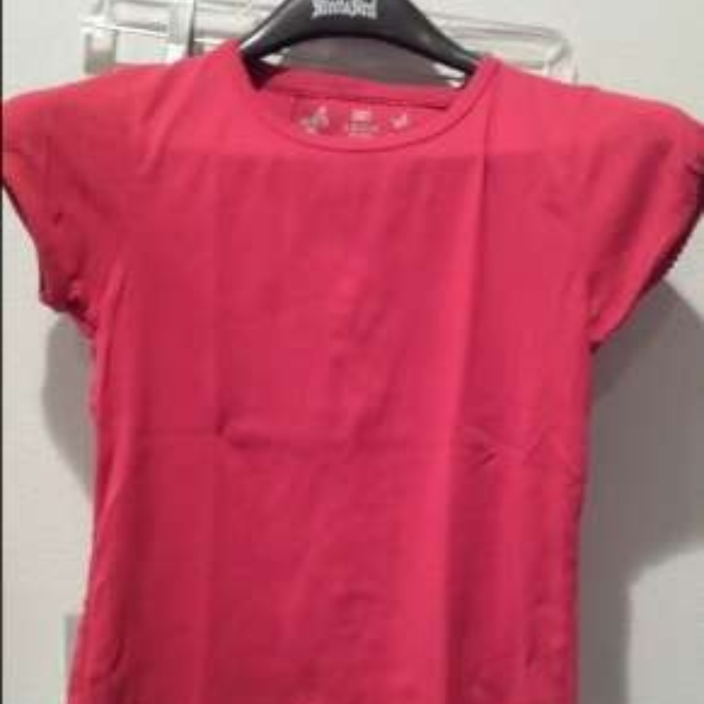 Girls red tee shirt size XL 14/16